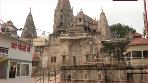 चक्रवात बिपरजॉय: गुजरात में द्वारकाधीश मंदिर आज भक्तों के लिए बंद रहेगा की तस्वीर