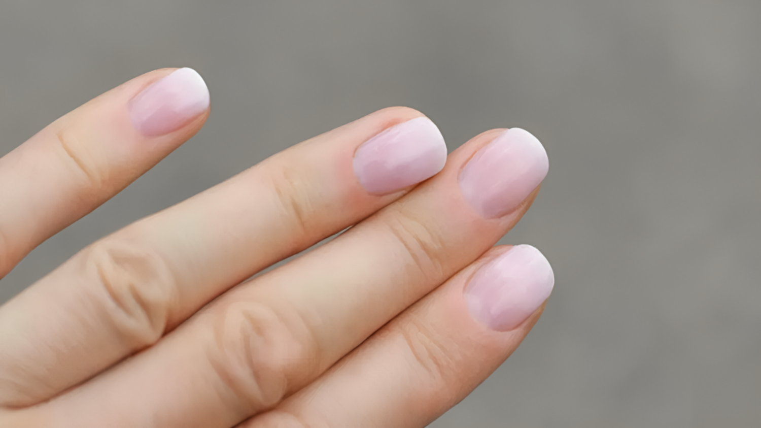 Picture of Know that many diseases are hidden in the color of your nails