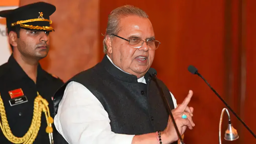 Picture of Satyapal Malik said about CBI raid – 'CBI will find nothing but 4-5 kurtas and pyjamas'