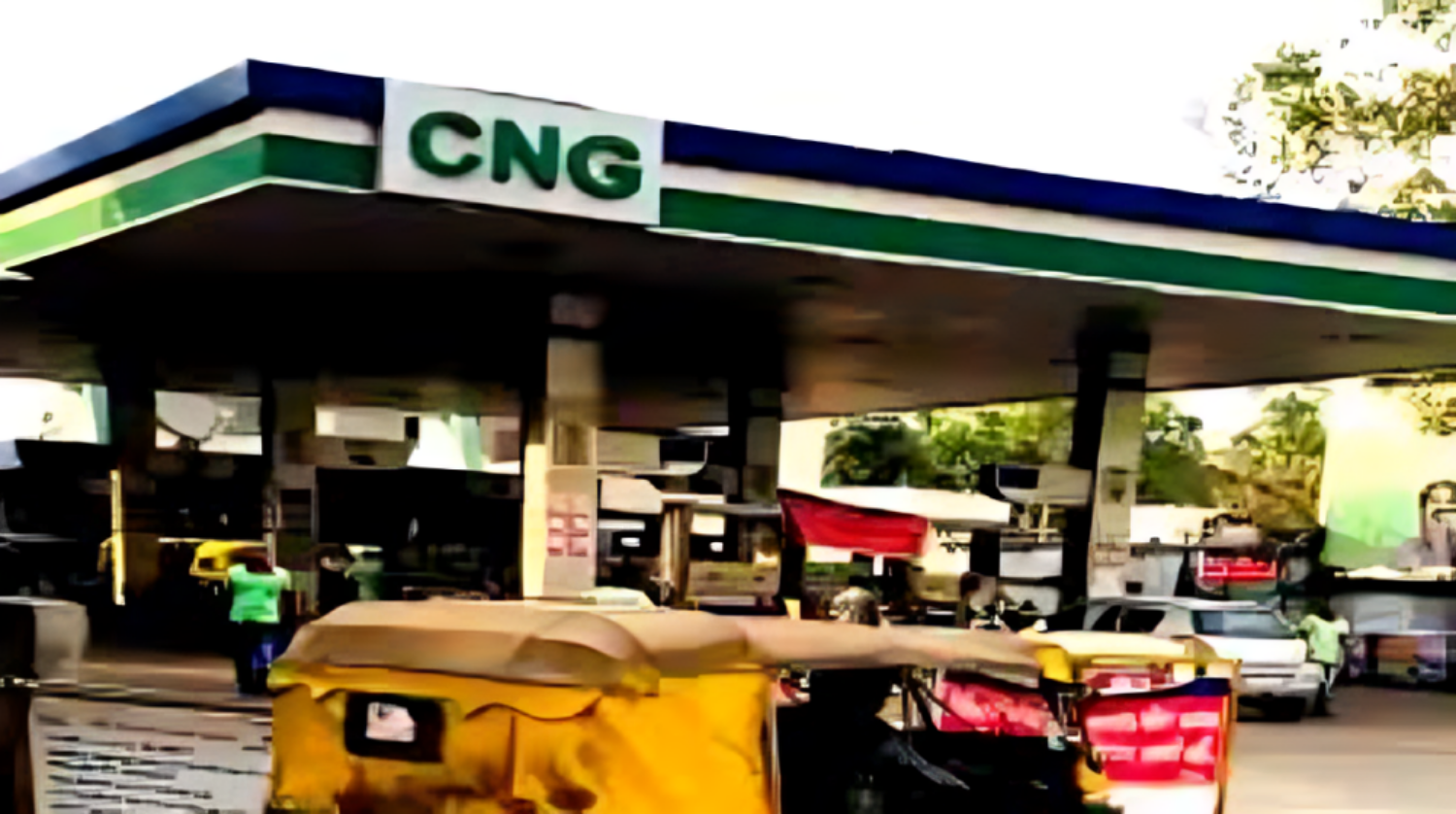 CNG cheaper before Lok Sabha elections, reduced by Rs 2.5 per kg in this city की तस्वीर