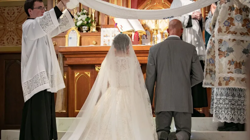 Picture of A 63-year-old priest married a 12-year-old girl, police were also present