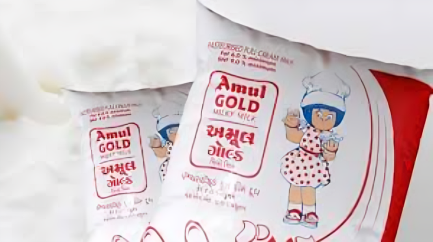 Another blow to the pockets of the poor, Amul milk price hike की तस्वीर