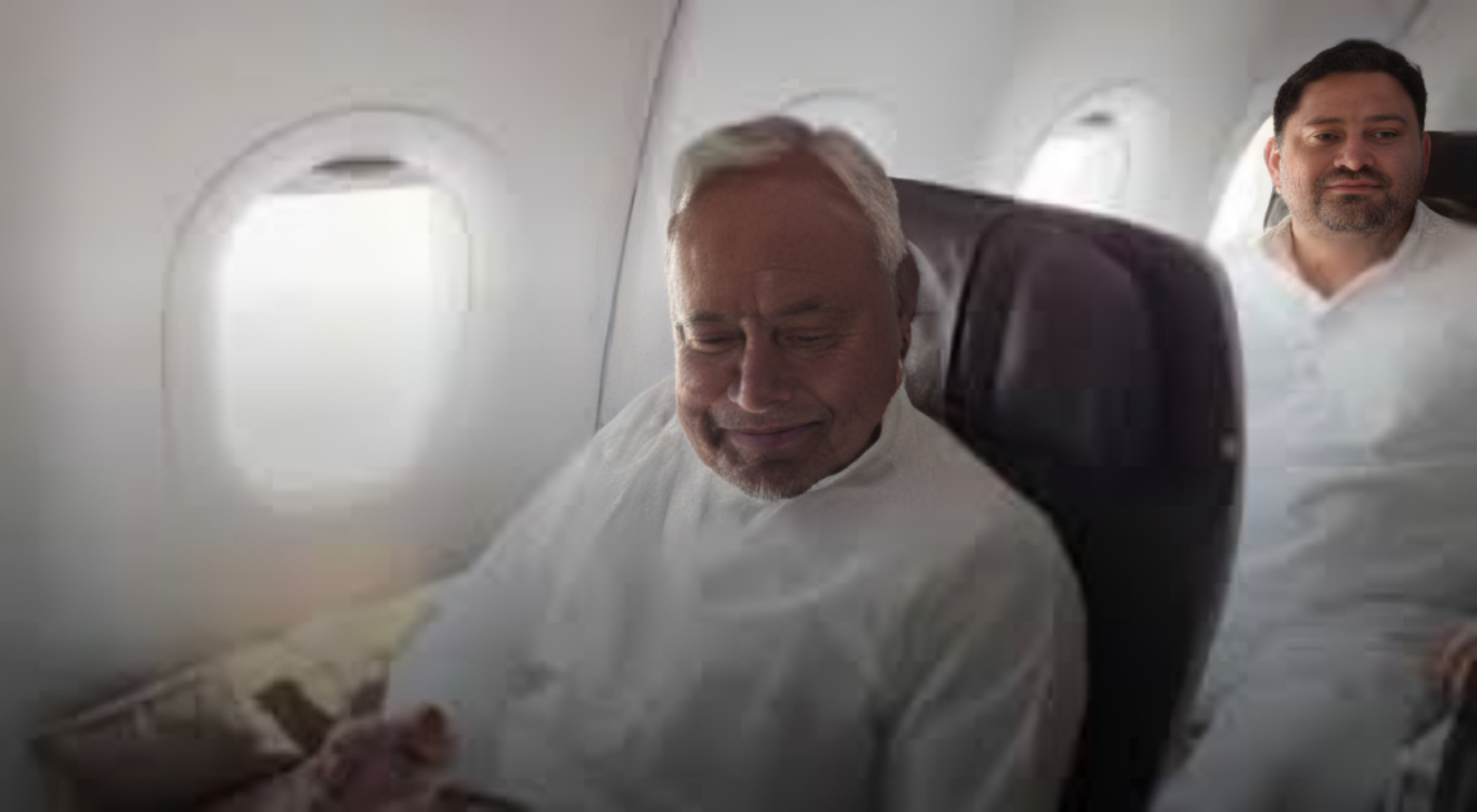 Picture of Nitish Kumar-Tejashwi, both back and forth in a plane, before landing in Delhi someone became 'PLAN' in the plane