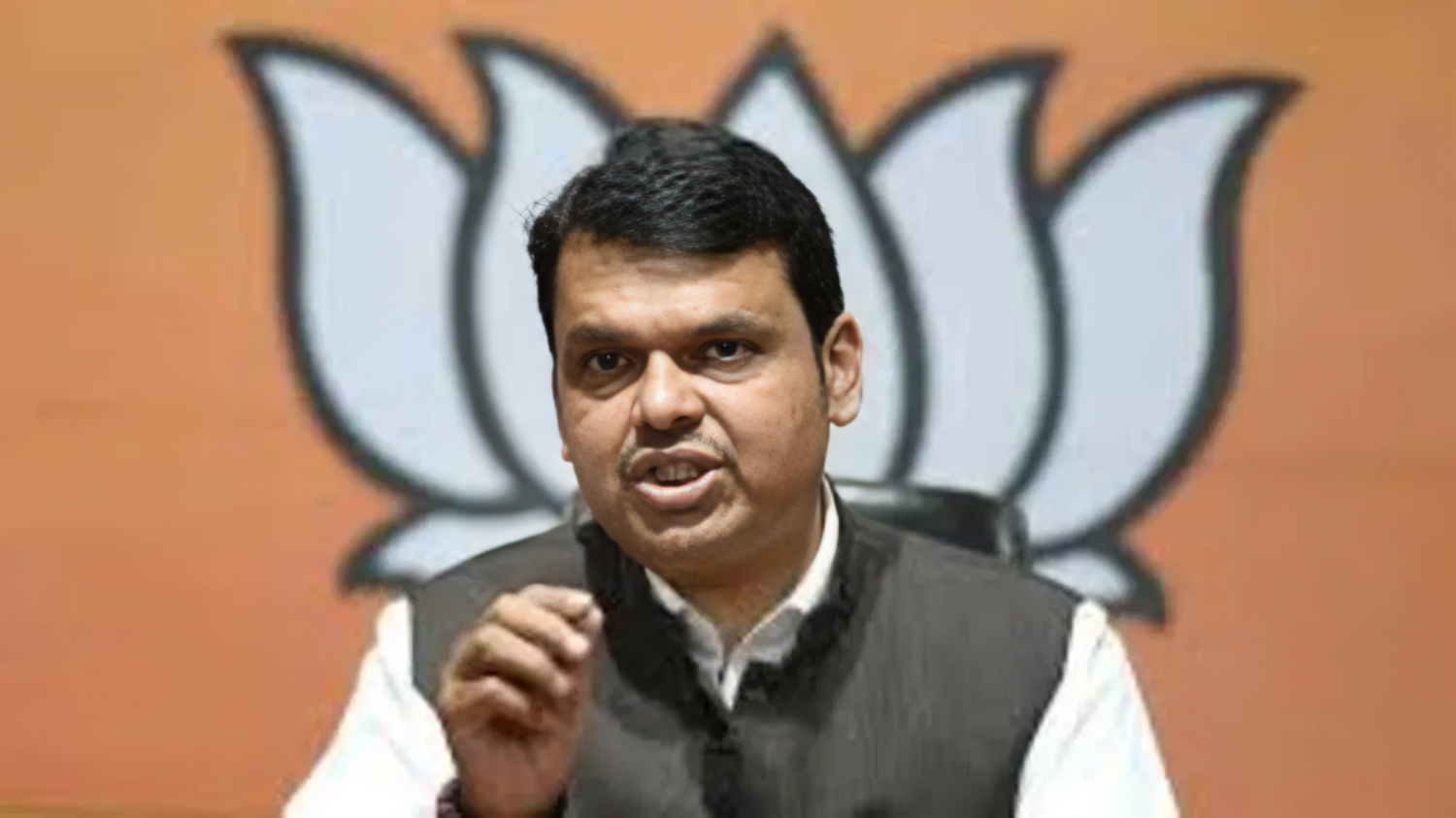 Picture of Devendra Fadnavis accepts responsibility for crushing defeat in Maharashtra, offers to resign as Deputy CM